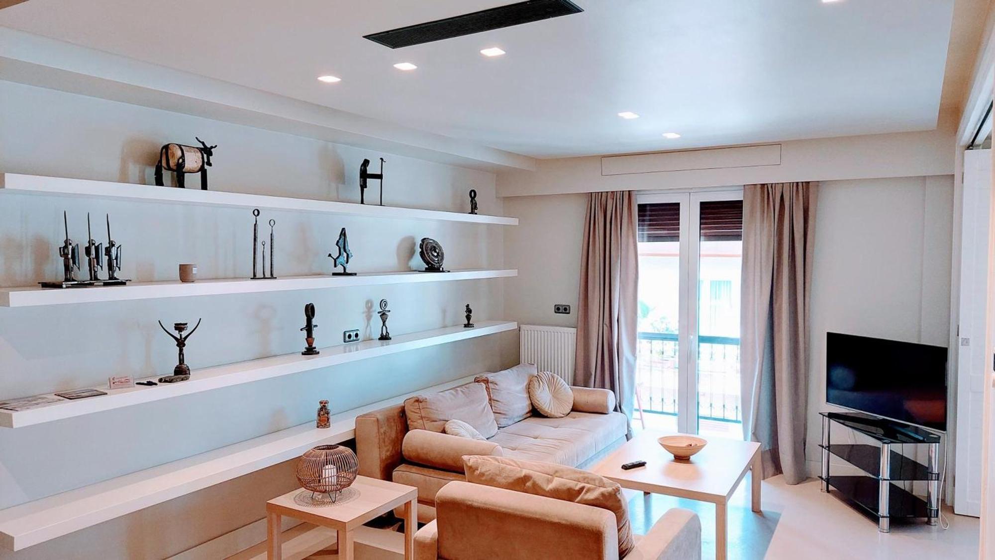 Luxurious Minimal Apartment In Acropolis Athens Exterior photo